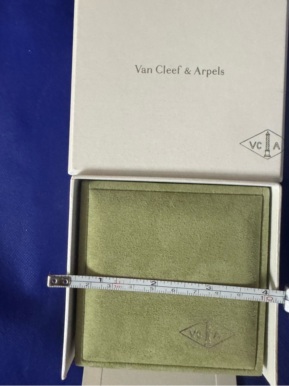 Van Cleef & Arpels 💯% Authentic luxury Green Velvety Jewelry or storage Box Set - Picture 7 of 12
